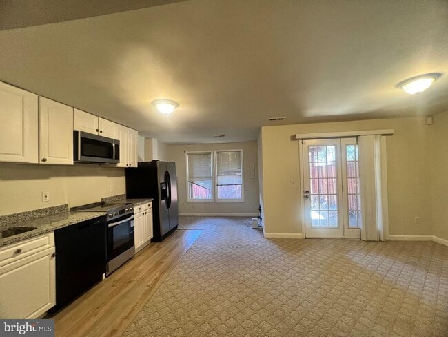 Building Photo - 6062 Joust Ln