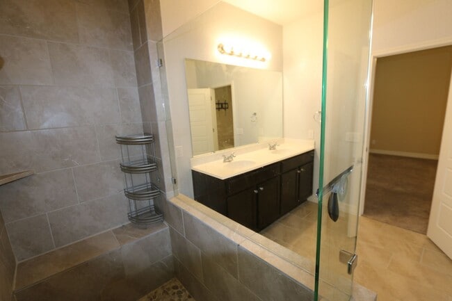 Building Photo - 13018 Bunkhouse