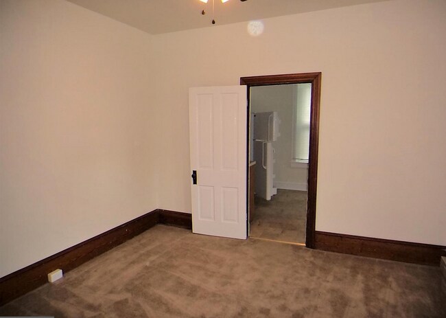 Building Photo - 50 N Fayette St