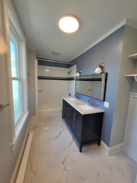 Bathroom - 232 Broadway