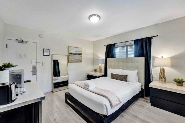 Building Photo - 3020 Seville St