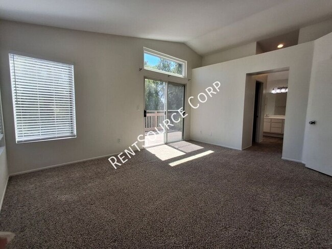 Building Photo - 30420 Yosemite Dr