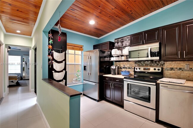 Building Photo - 11426 NW 4th Terrace