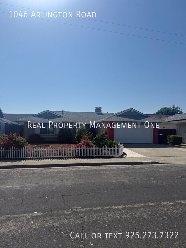 Primary Photo - 1046 Arlington Rd
