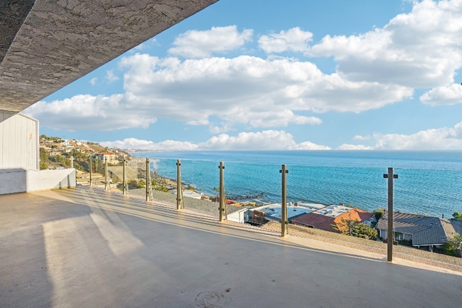 Building Photo - 18203 Coastline Dr