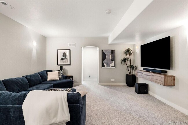Building Photo - For Rent | $4,395/Month | 5 Bed | 4 Bath