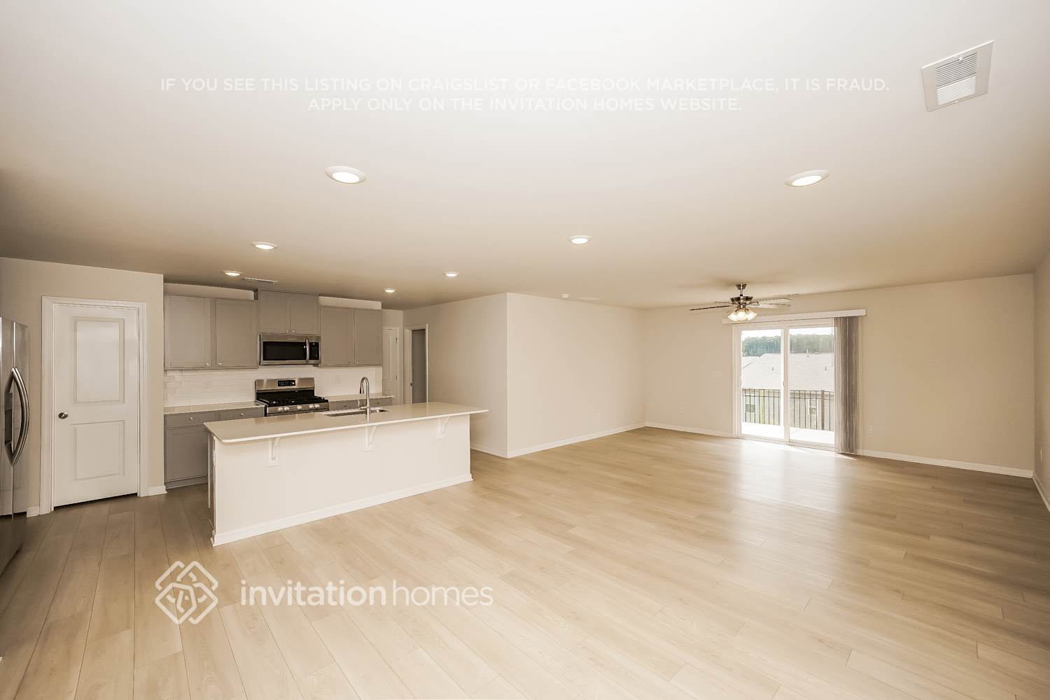 Building Photo - 364 Hollingswood Dr