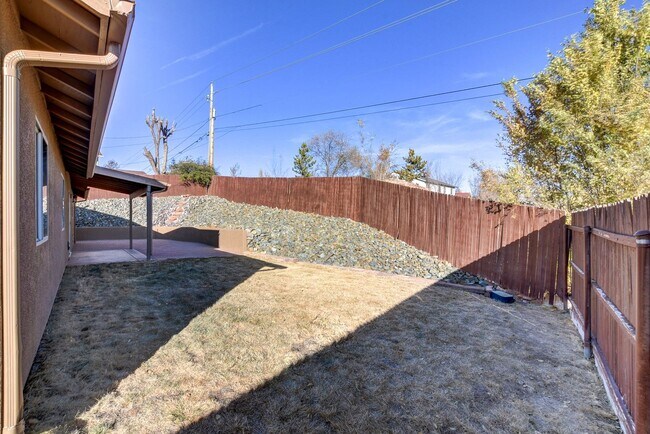 Building Photo - 8660 E Manley Dr