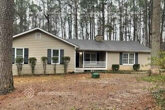 Building Photo - 155 Pilgrim Way