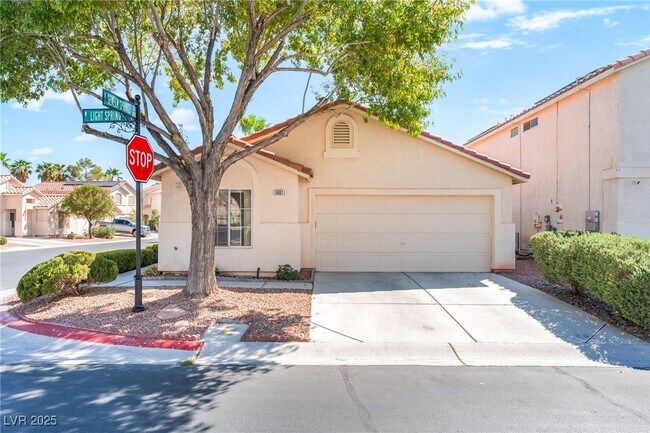 Primary Photo - 5001 Light Springs Ave