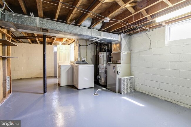 Building Photo - 11803 Rocking Horse Rd