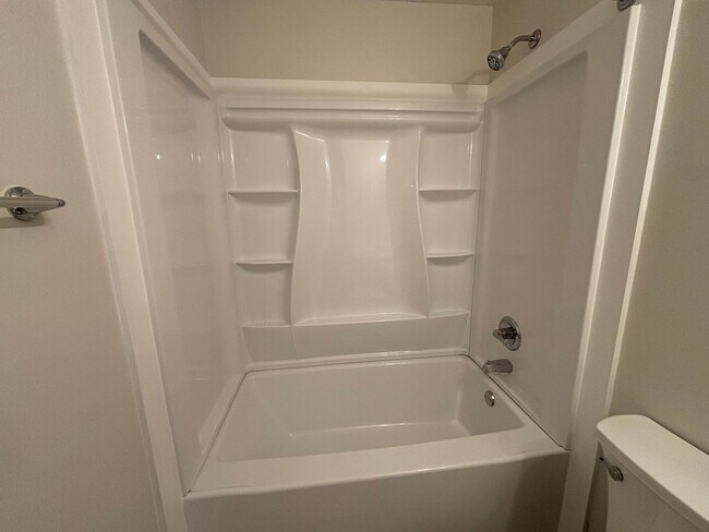 Building Photo - 1100 Frankford Ave