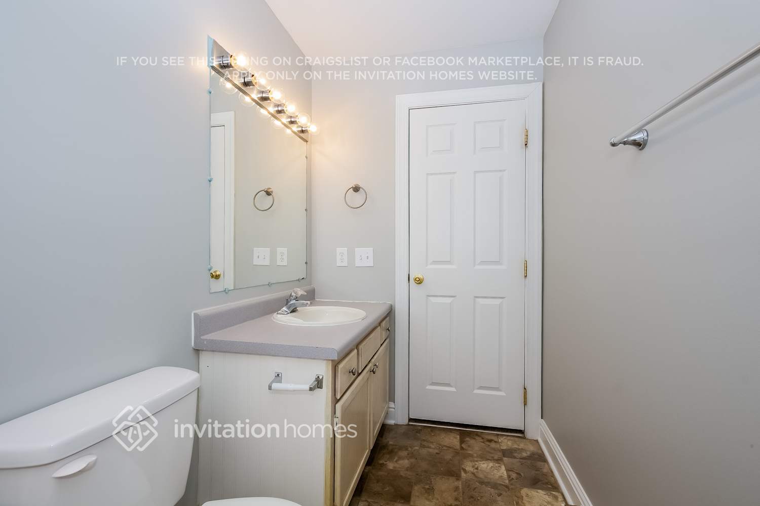 Building Photo - 5217 Milhaven Ln