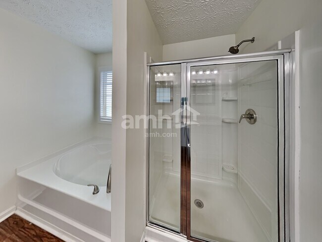 Building Photo - 169 Maxton Ave