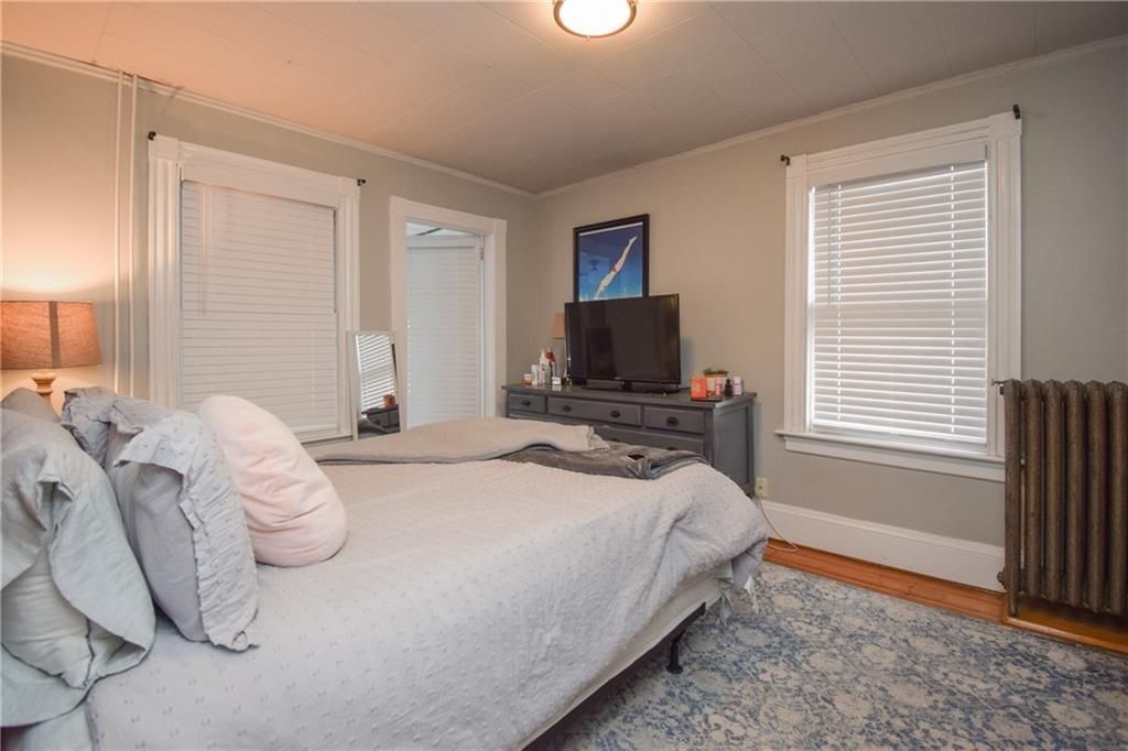 Building Photo - 16 Vaughan Ave