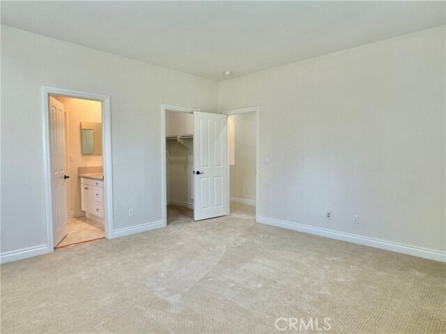 Building Photo - 50 Winding Way