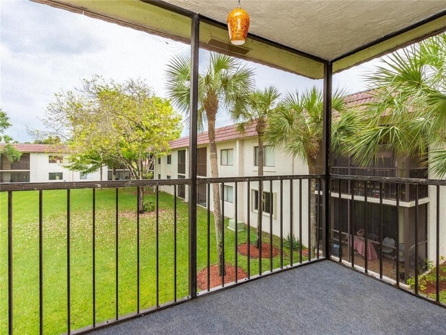 Building Photo - 16243 Saddle Club Rd