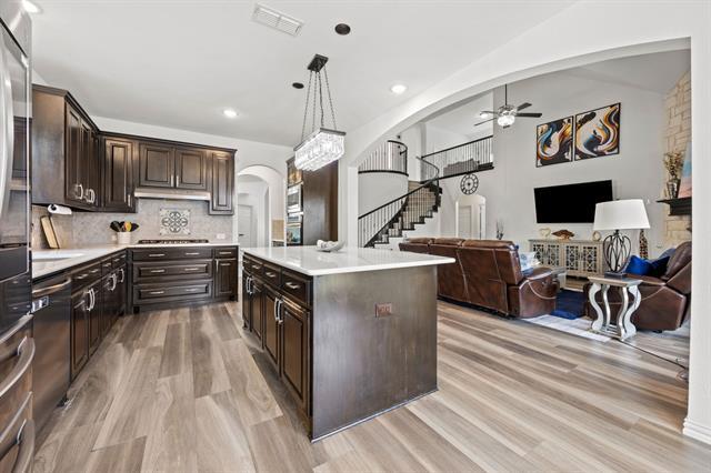 Building Photo - 1136 Chickadee Dr