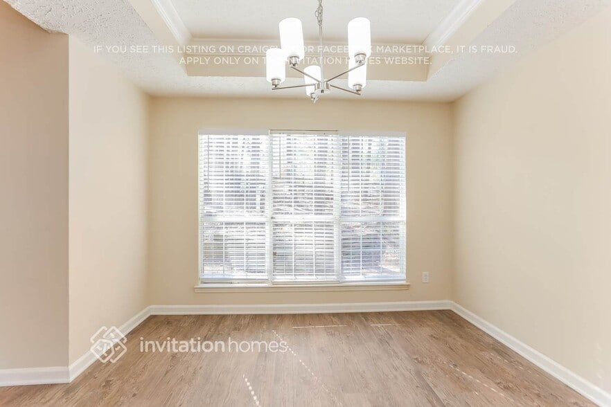 Building Photo - 2655 Plantation Way