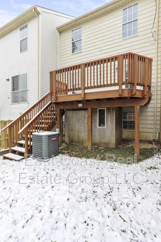 Building Photo - 5257 Earles Ct