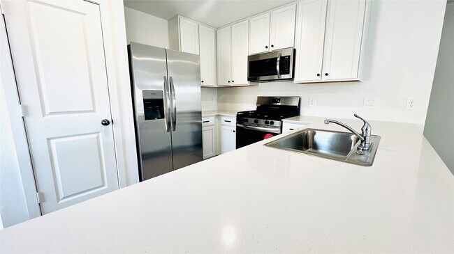 Building Photo - 16602 Trembling Aspen Ln