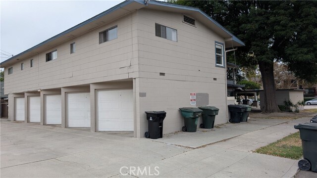 Building Photo - 204 S Ohio St