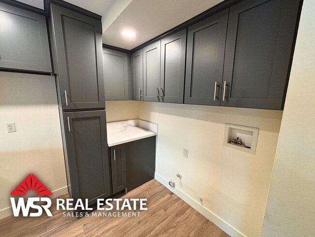 Building Photo - Charming upgraded condo in Upland!