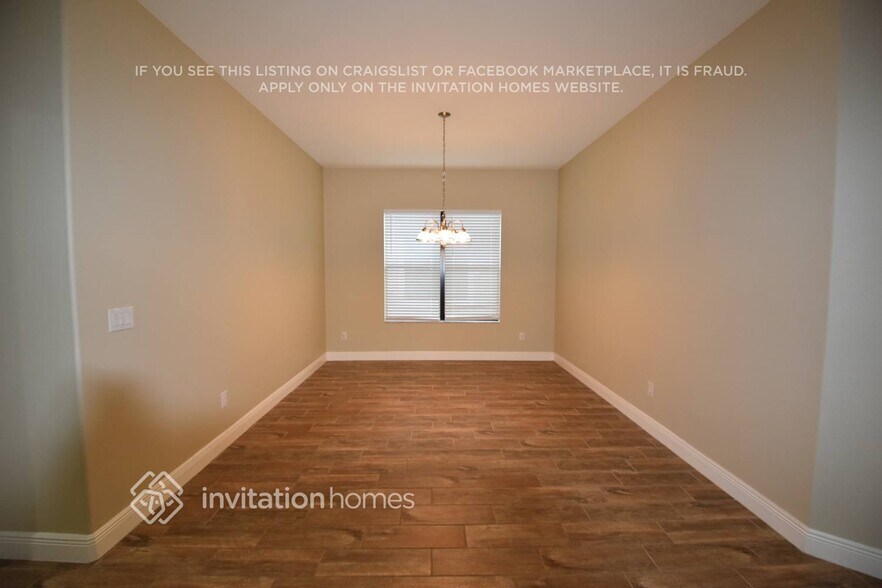 Building Photo - 1892 Tonka Terrace