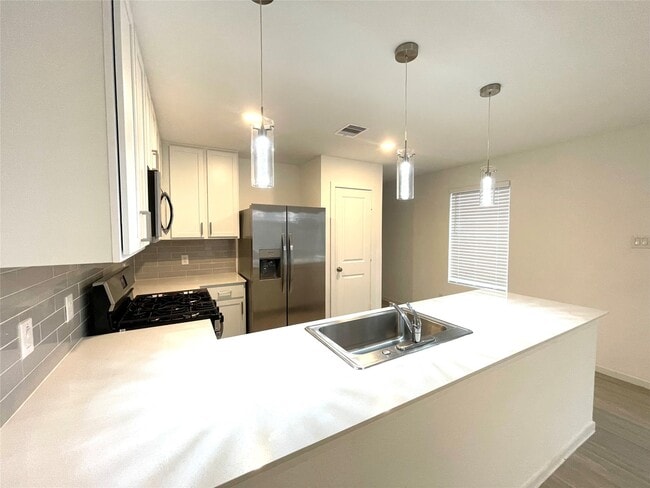 Building Photo - 21103 Newberry Grv Ln