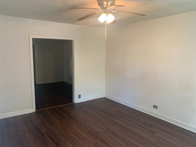 Building Photo - 1412 15th St