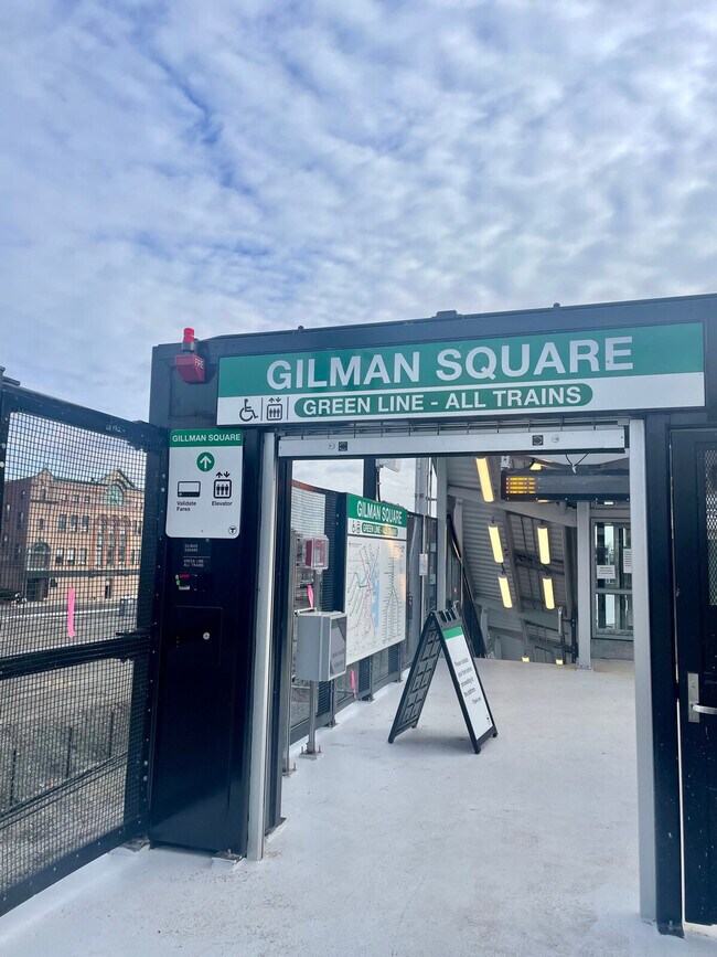 Building Photo - 53 Prescott St