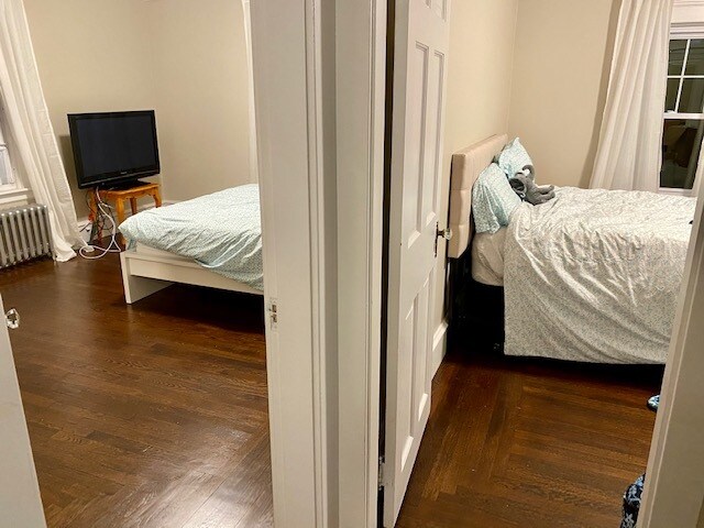 3 bedrooms on the second floor - 47 Cathedral Ave