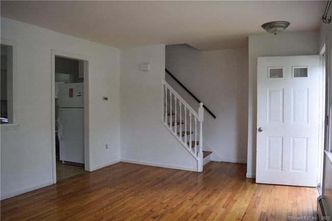 Building Photo - 17 Granite Dr