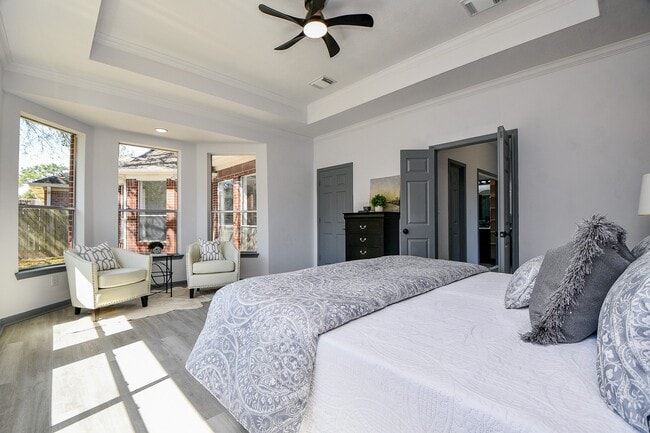 Building Photo - 20011 Polly Creek Way