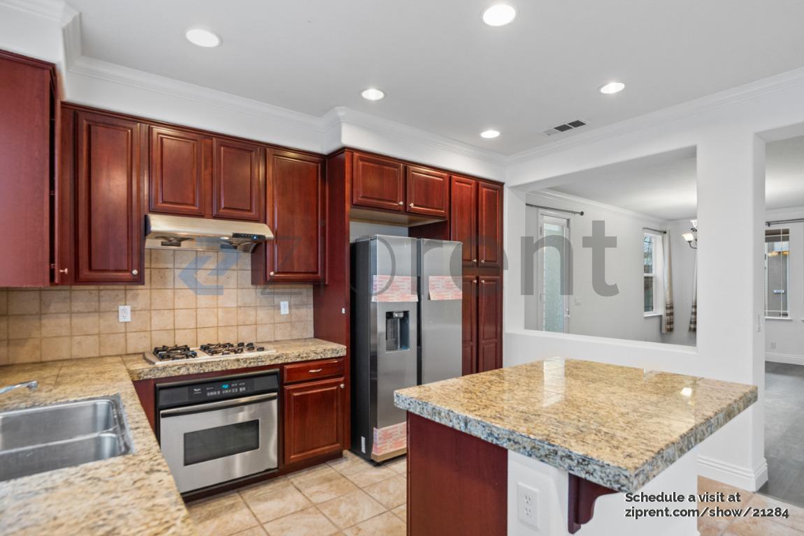 Building Photo - 1644 Salamoni Ct