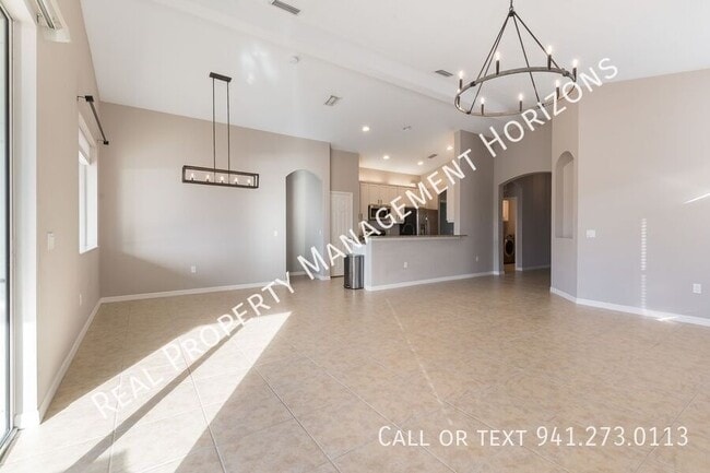 Building Photo - 15683 Lemon Fish Dr