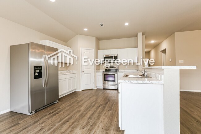 Building Photo - 46 Dunnaway Dr