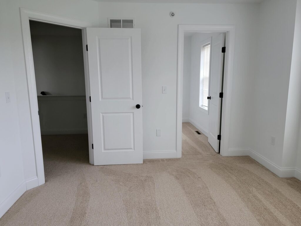 Building Photo - 438 Masonic Dr