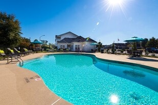 Building Photo - South Main Apartments