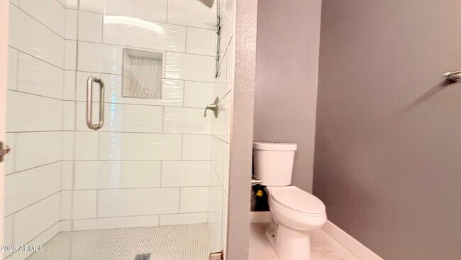 Building Photo - 3919 N 85th St