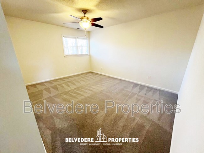 Building Photo - 3726 Wayfarer Dr