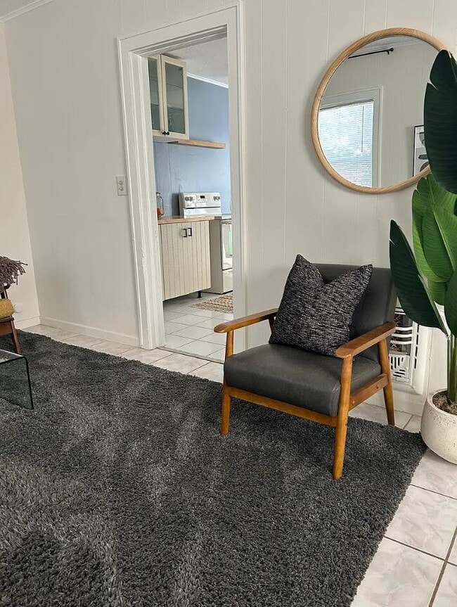 Building Photo - 707 2nd Ave S