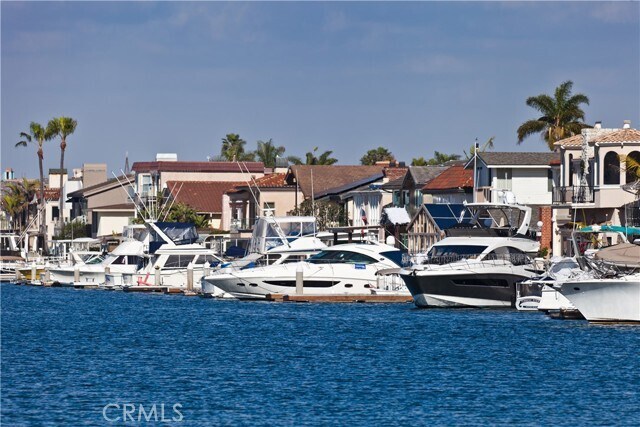 Building Photo - 6251 Pacific Pointe Dr