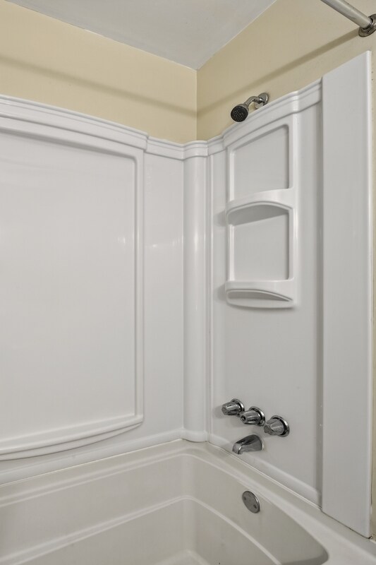 Building Photo - 10596 Twin Rivers Rd