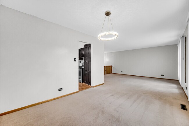 Building Photo - 15435 Orogrande Dr