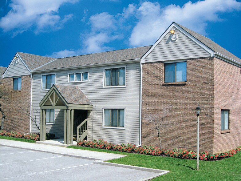 Mill Run Place Apartments 7956 Harmill Dr Dublin OH 43016 Apartment