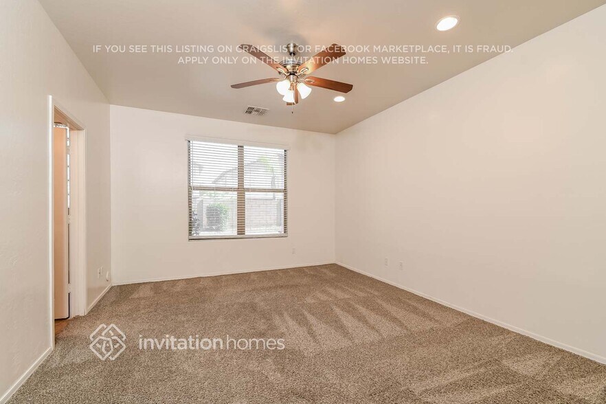 Building Photo - 2186 W Agrarian Hills Dr
