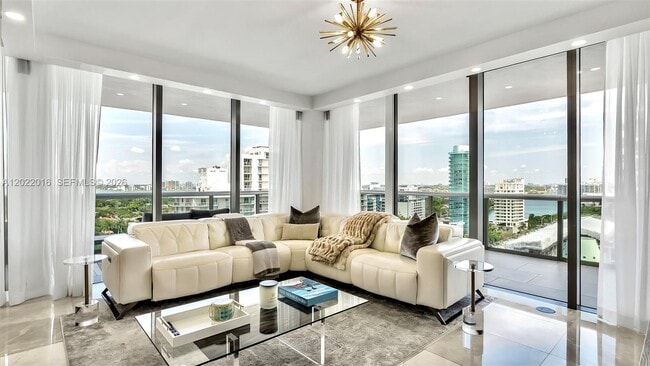 Building Photo - 5875 Collins Ave