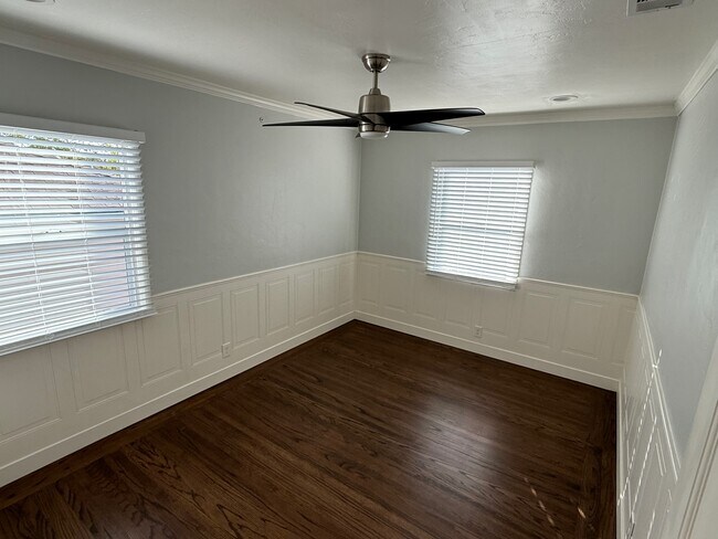 Building Photo - 1020 Highland Ave