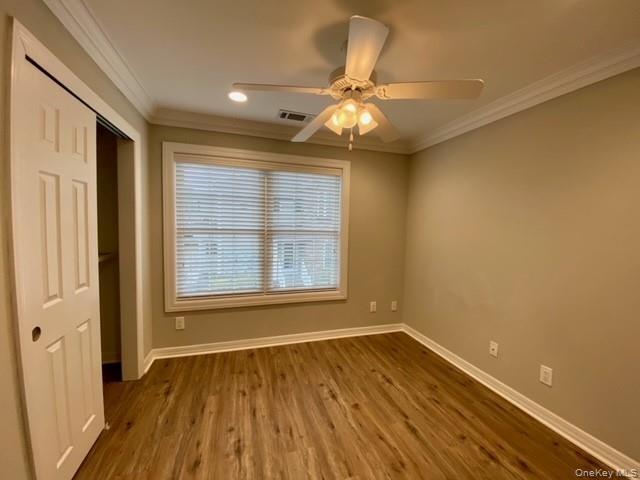 Building Photo - 1302 Vista View Dr